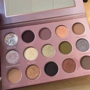 Glaminatrix Nearly Natural Palette